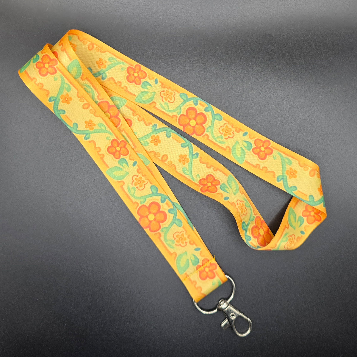 FLOWER LANYARD